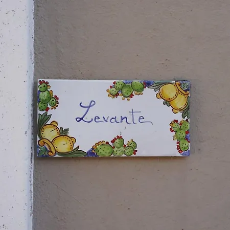 Syracuseapartments Antica Dimora Buitenkant foto